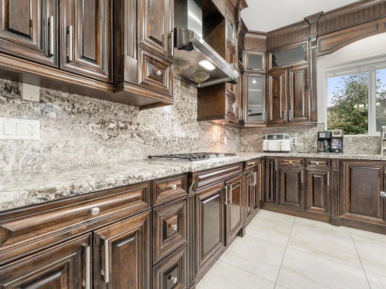 11046 80 Avenue, Delta, BC, V4C 1W5 - 14