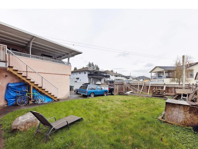 8874 132 Street, Surrey, BC, V3V 5P2 - 3