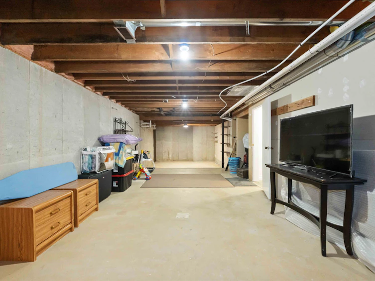 34869 Everett Drive, Abbotsford, BC, V2S 7R7 - 25