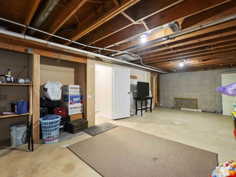 34869 Everett Drive, Abbotsford, BC, V2S 7R7 - 27