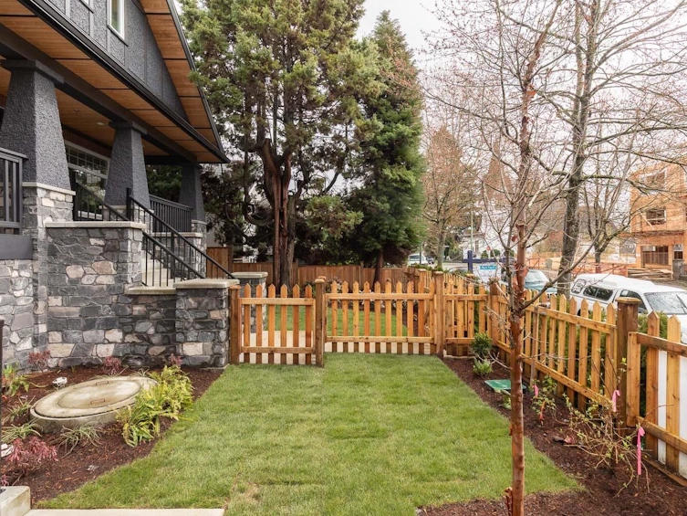 853 E 19th Avenue, Vancouver, BC, V5V 1K6 - 16