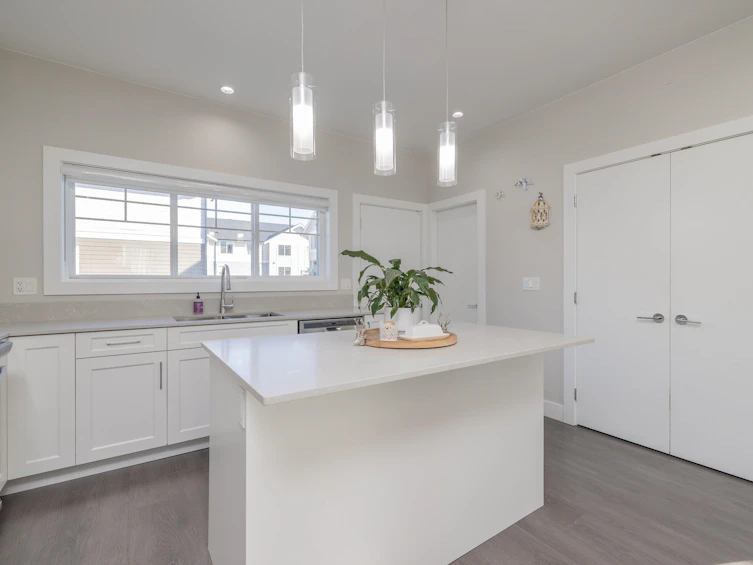 21-19483 74 Avenue, Surrey, BC, V4N 6V7 - 23