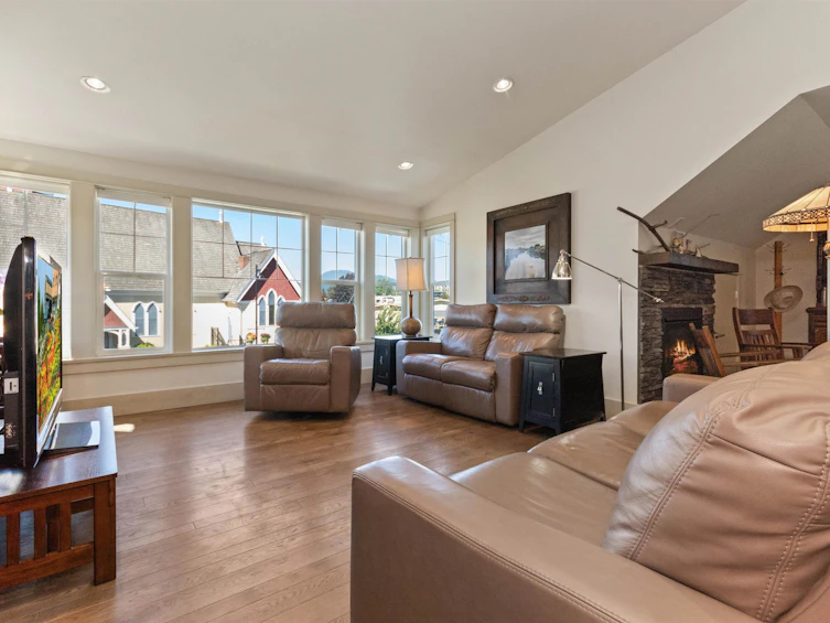 46028 First Avenue, Chilliwack, BC, V2P 1W1 - 28