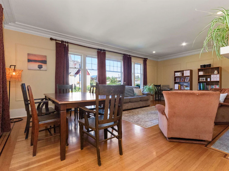 46028 First Avenue, Chilliwack, BC, V2P 1W1 - 9