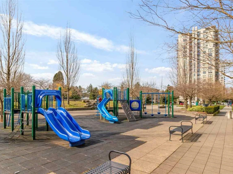 1001-3455 Ascot Place, Vancouver, BC, V5R 6B7 - 16
