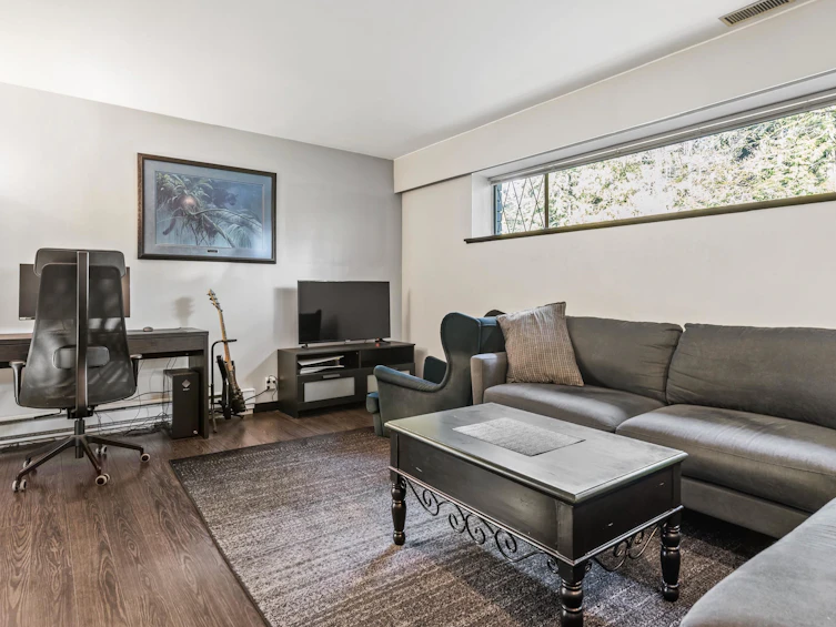 2560 Haversley Avenue, Coquitlam, BC, V3J 1W5 - 32