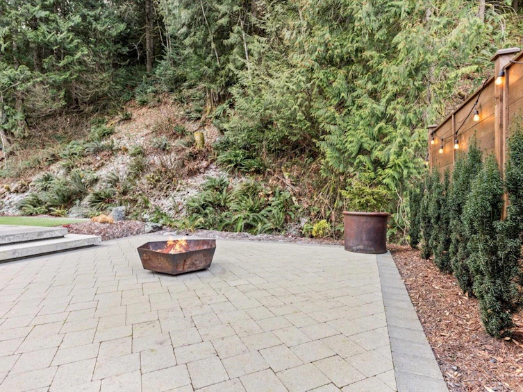 74-1880 Columbia Valley Road, Cultus Lake, BC, V2R 6G8 - 39