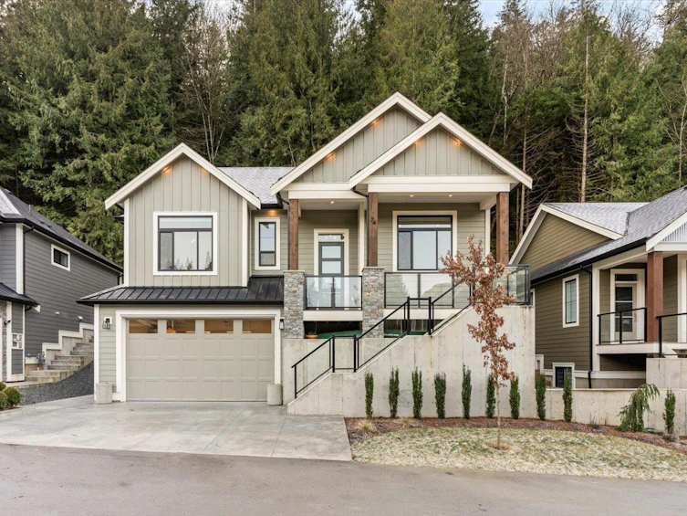 74-1880 Columbia Valley Road, Cultus Lake, BC, V2R 6G8