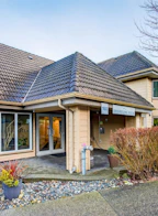 112 160 Shoreline Circle