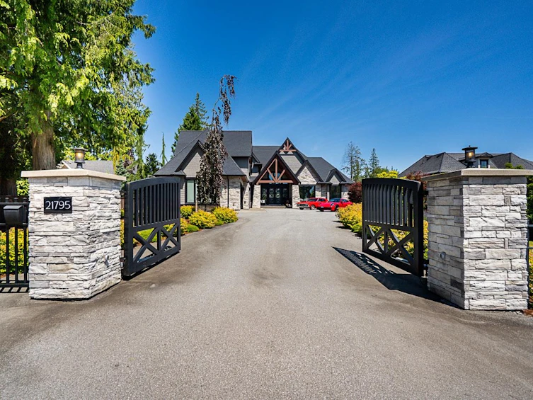21795 86a Avenue, Langley, BC, V1M 3S7 - 2