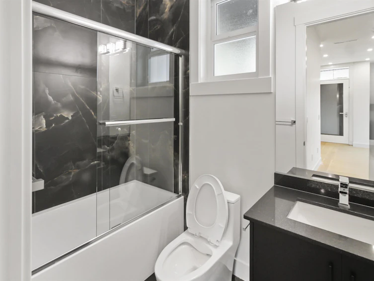 16019 9a Avenue, Surrey, BC, V4A 4W5 - 30