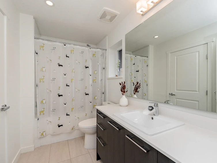 59-3500 Burke Village Promenade, Coquitlam, BC, V3E 0N2 - 20