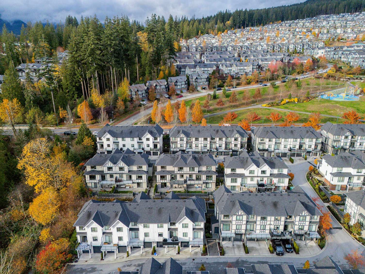 59-3500 Burke Village Promenade, Coquitlam, BC, V3E 0N2 - 36