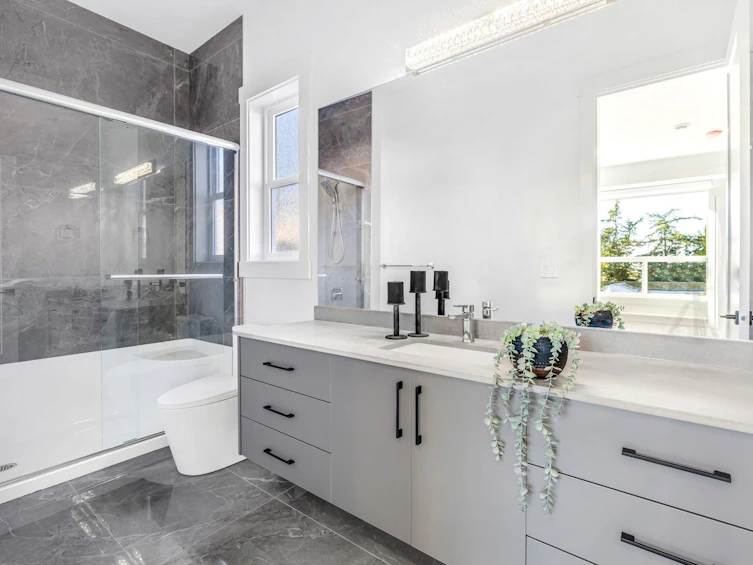 16059 9a Avenue, Surrey, BC, V4A 4W5 - 17
