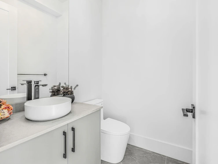 16059 9a Avenue, Surrey, BC, V4A 4W5 - 15