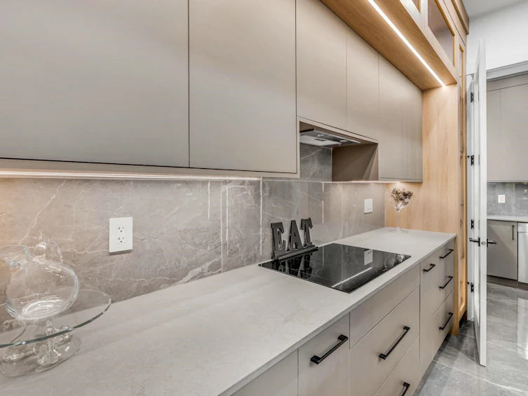16059 9a Avenue, Surrey, BC, V4A 4W5 - 13
