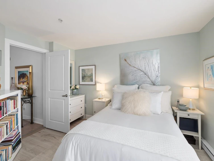 302-15392 16a Avenue, Surrey, BC, V4A 1S9 - 17