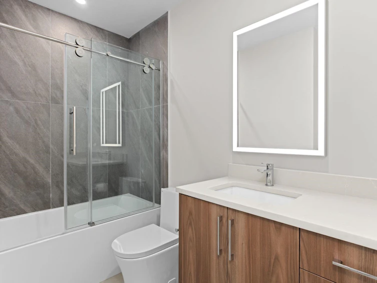 14799 Oxenham Avenue, Surrey, BC, V4B 2H8 - 26