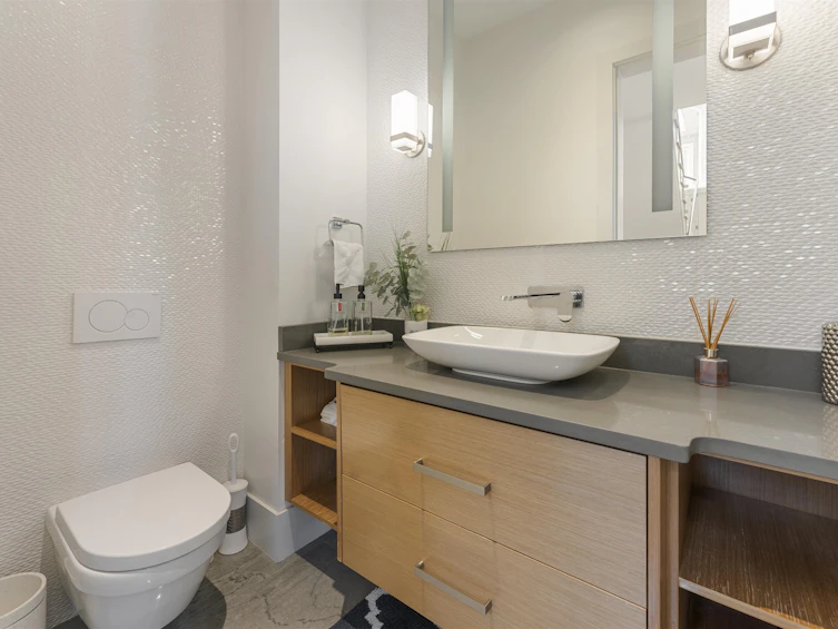 5619 Portland Street, Burnaby, BC, V5J 2R7 - 19