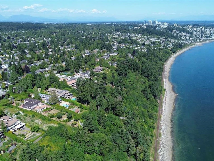 13752 Marine Drive, Surrey, BC, V4A 1A4 - 22
