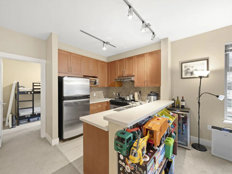 218-2083 W 33 Avenue, Vancouver, BC, V6M 4M6 - 9