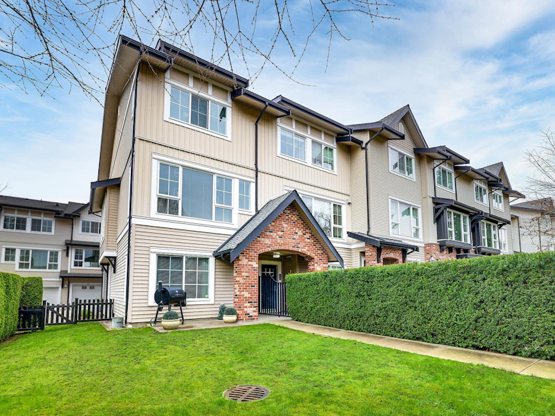 58 - 2450 161a Street, Surrey BC V3Z 8K4