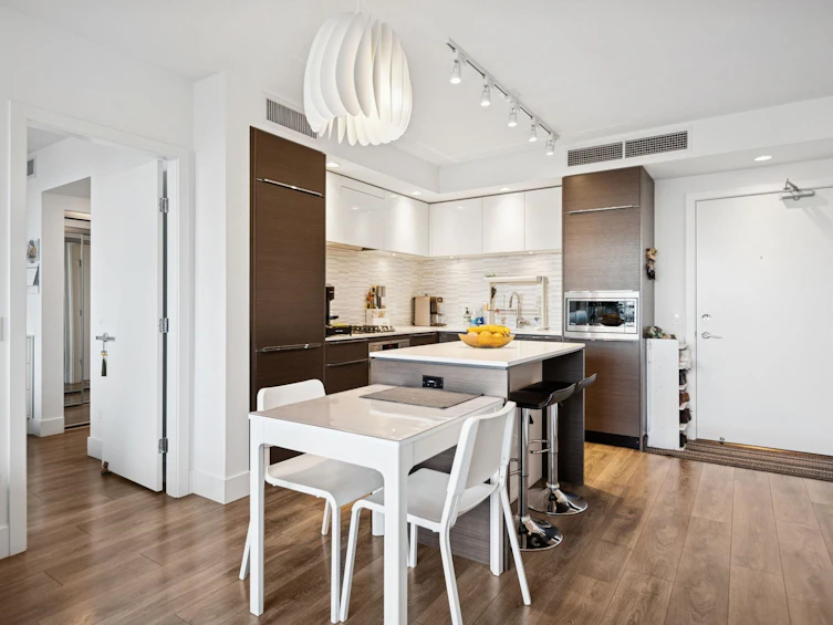 1110-5233 Gilbert Road, Richmond, BC, V7C 0B3 - 7