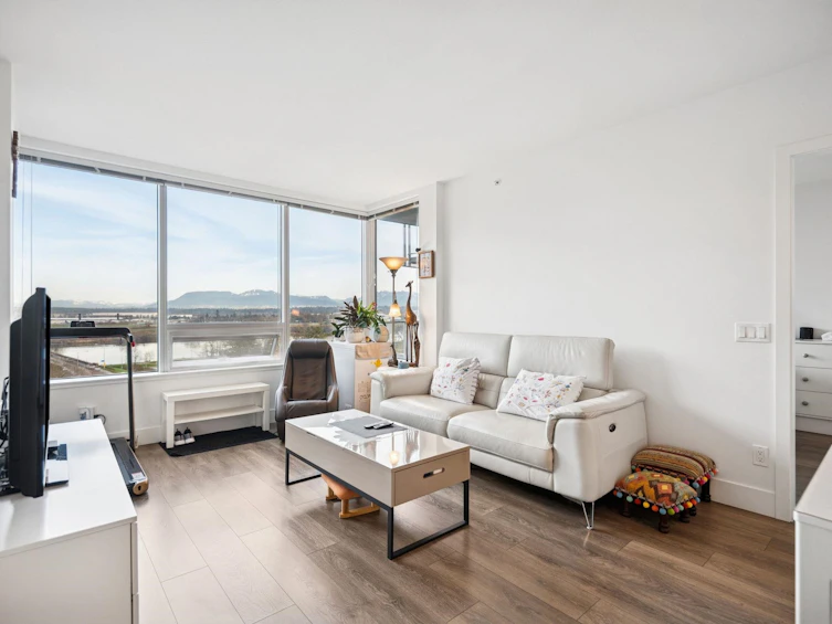 1110-5233 Gilbert Road, Richmond, BC, V7C 0B3