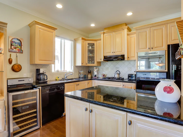 33-18088 8 Avenue, Surrey, BC, V3Z 9T6 - 12