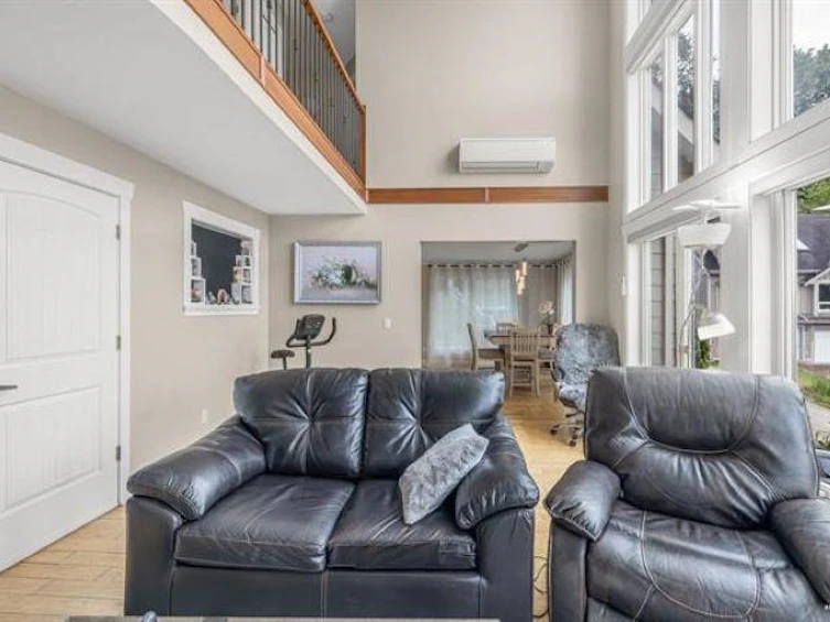13848 116 Avenue, Surrey, BC, V3R 2T2 - 3