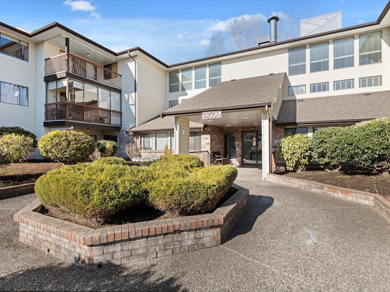 202 - 32055 Old Yale Road, Abbotsford BC V2T 2C8