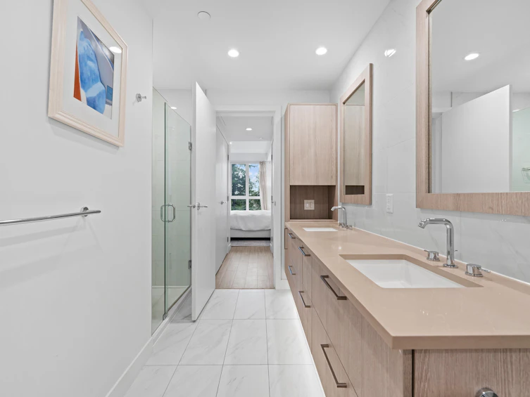 107-733 E 3rd Street, North Vancouver, BC, V7L 1G8 - 18