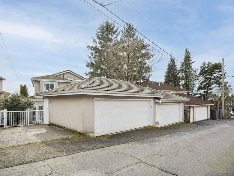 2085 Qualicum Drive, Vancouver, BC, V5P 2M3 - 39