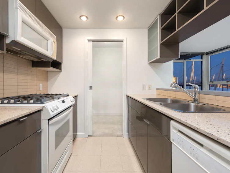 2705-928 Beatty Street, Vancouver, BC, V6Z 3G6 - 6