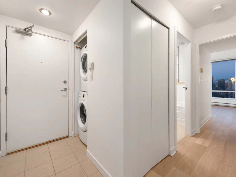 2705-928 Beatty Street, Vancouver, BC, V6Z 3G6 - 10