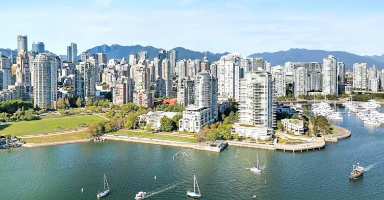 1383 Marinaside Crescent, Vancouver, BC, V6Z 2W9 - 2