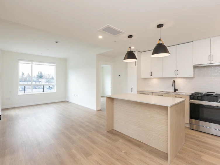 305-27249 Aldergrove Town Centre Drive, Langley, BC, V4W 0E4 - 5