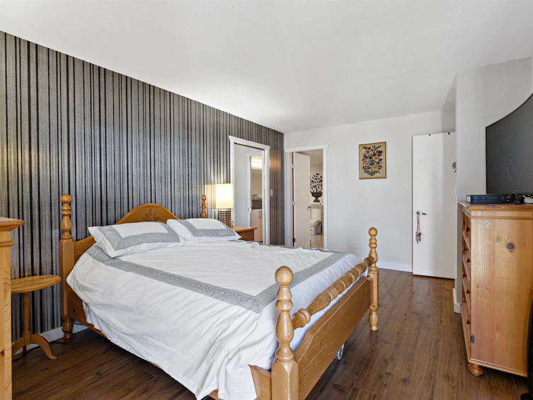 609-168 Chadwick Court, North Vancouver, BC, V7M 3L4 - 27