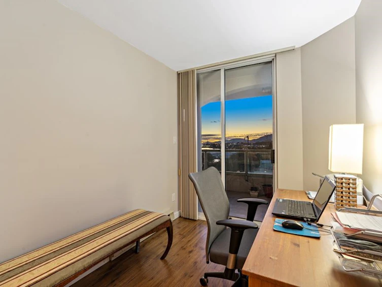 609-168 Chadwick Court, North Vancouver, BC, V7M 3L4 - 16