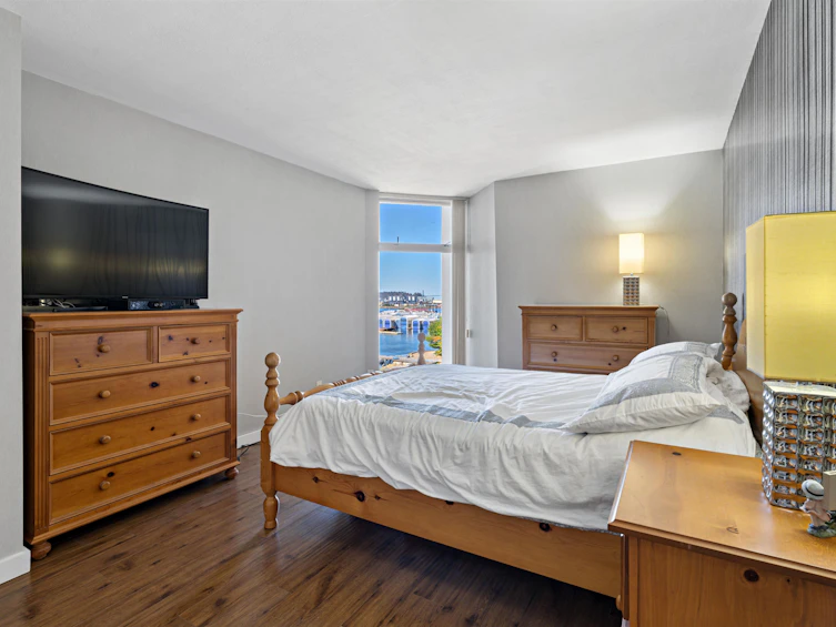 609-168 Chadwick Court, North Vancouver, BC, V7M 3L4 - 28