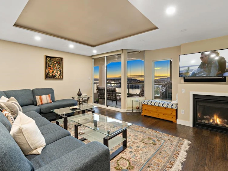 609-168 Chadwick Court, North Vancouver, BC, V7M 3L4 - 2