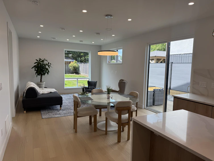 967 52a Street, Delta, BC, V4M 3A1 - 5