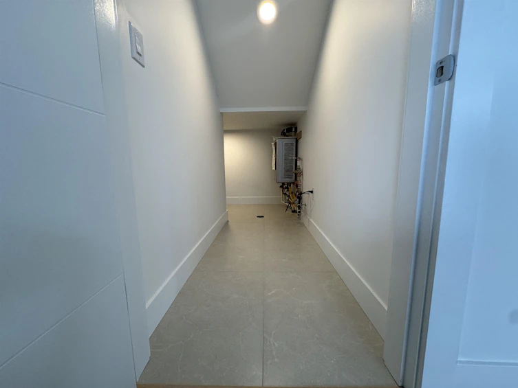 967 52a Street, Delta, BC, V4M 3A1 - 38