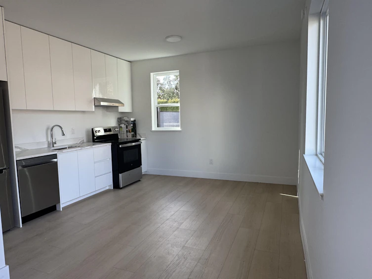 967 52a Street, Delta, BC, V4M 3A1 - 28