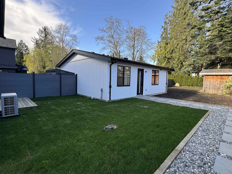 967 52a Street, Delta, BC, V4M 3A1 - 37