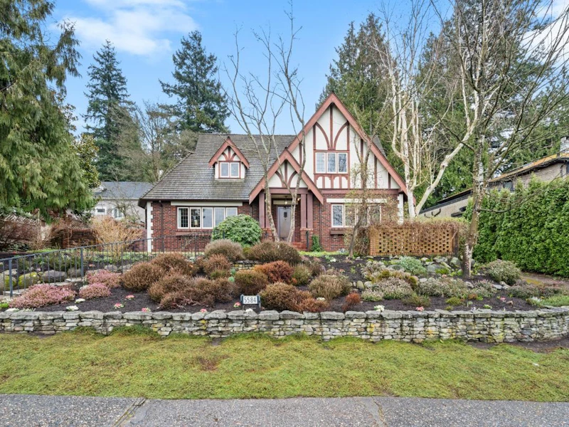 5584 Maple Street, Vancouver BC V6M 3T7