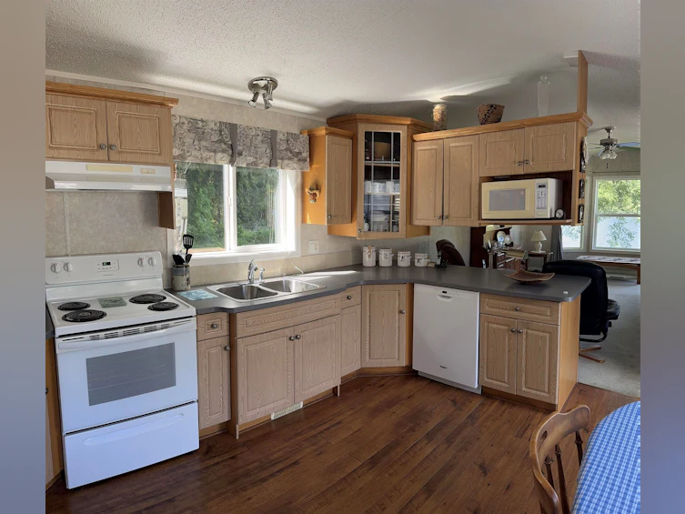 14-12793 Madeira Park Road, Pender Harbour Egmont, BC, V0N 2H1 - 8