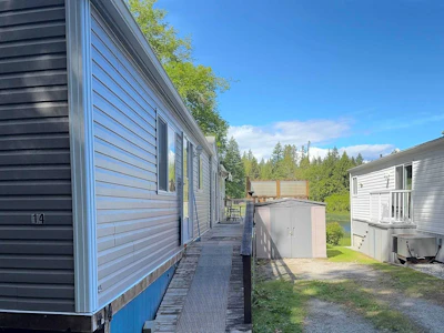 14-12793 Madeira Park Road - 2