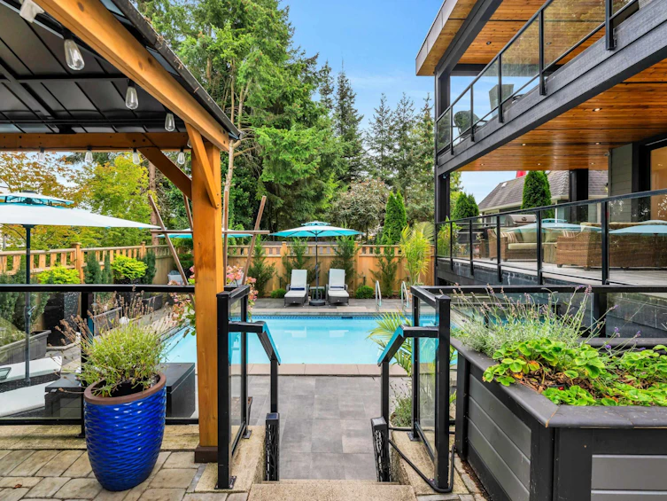 1038 Stevens Street, Surrey, BC, V4B 4X7 - 38
