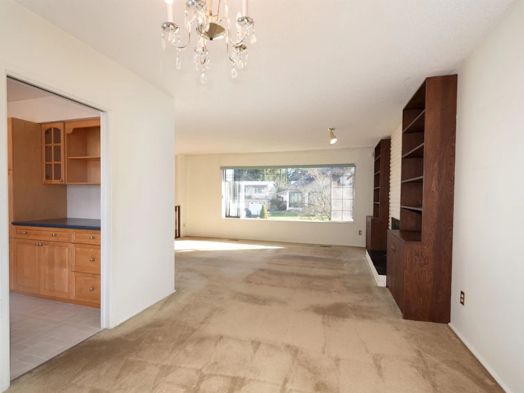 712 Macintosh Street, Coquitlam, BC, V3J 4Y7 - 8